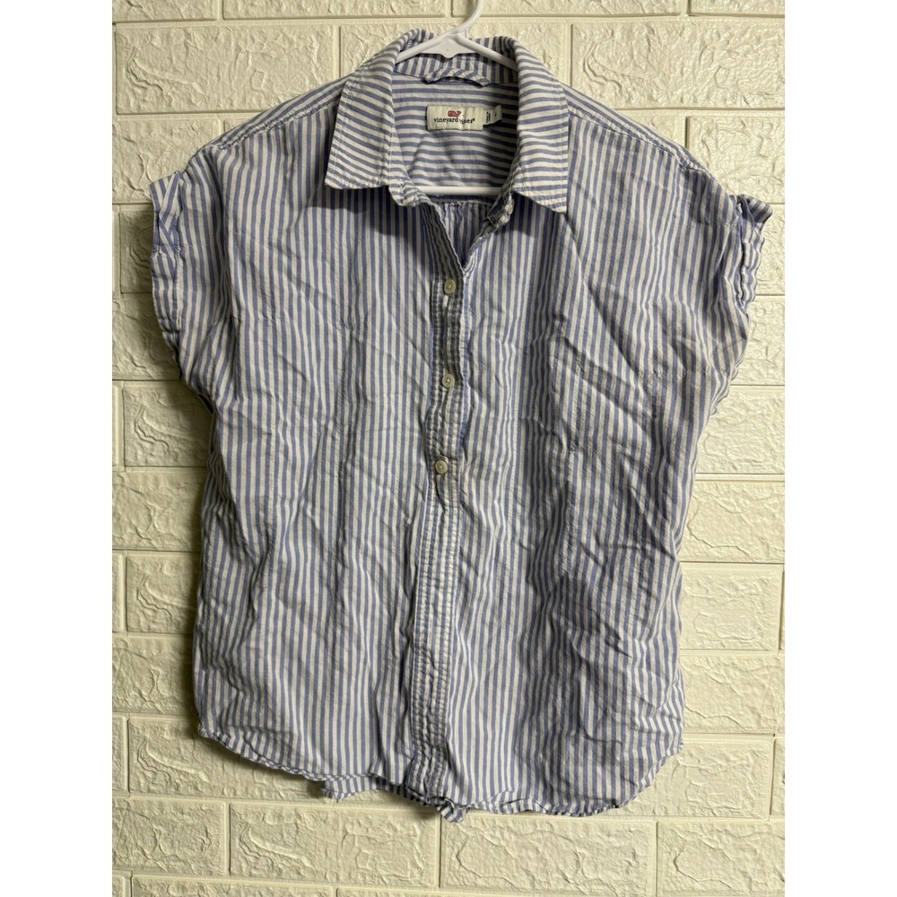 Vineyard Vines Womens Blue and White Stripe 1/2 Button Up Short Sleeve. Sz 4